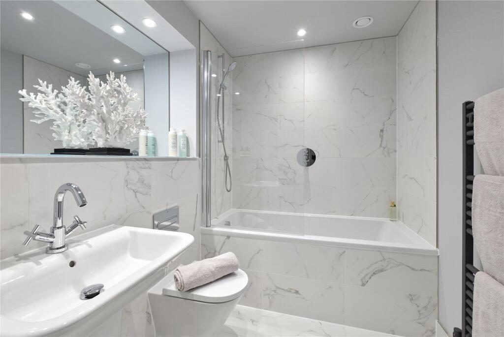 4106 Show Apartment
