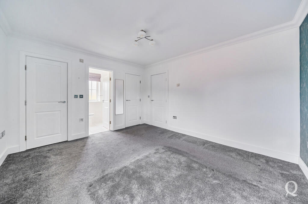 02d68ed8-67e0-42f...