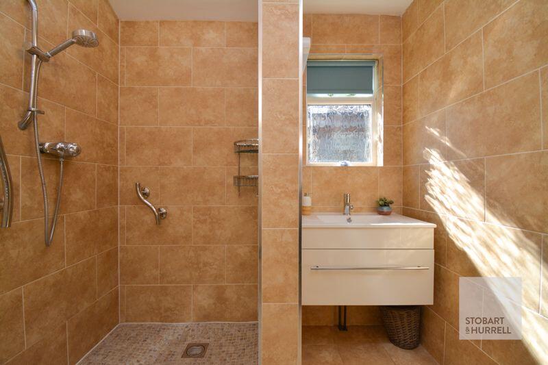 Shower Room Alternative 