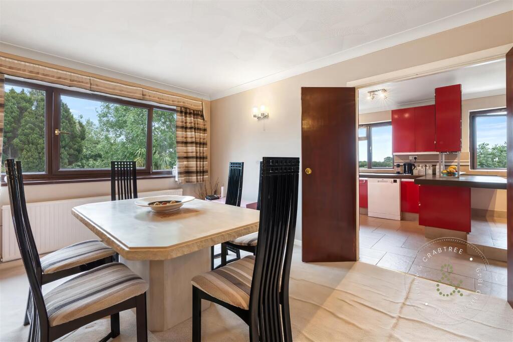 Catherine Drive, Hern Crabtree (50).jpeg