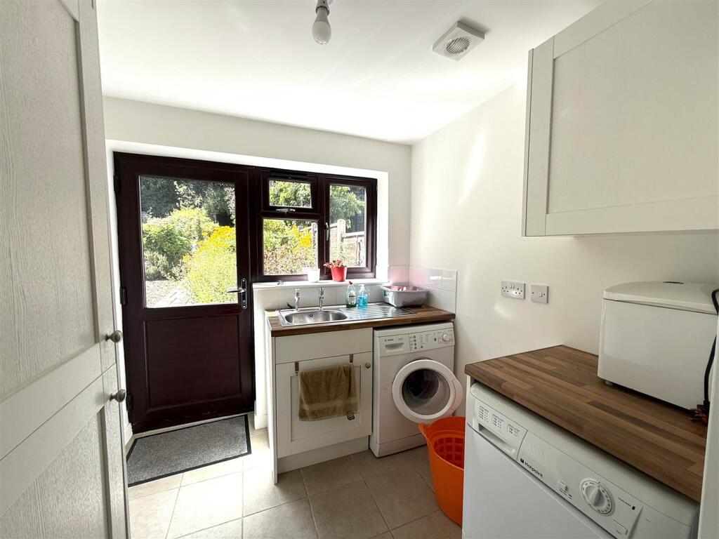 6 the pingle util.jpeg