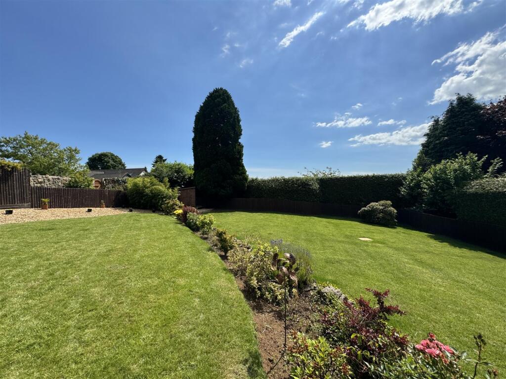 GARDENS