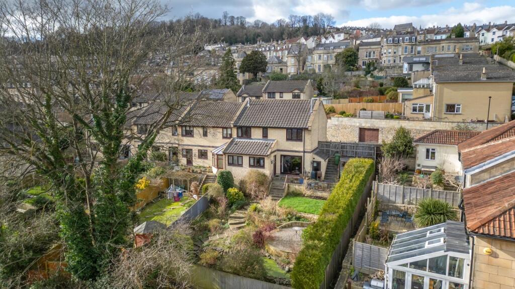 1 Middle Lane-12.jpg