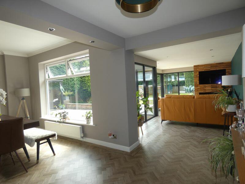 Open Plan Lounge/Dining room