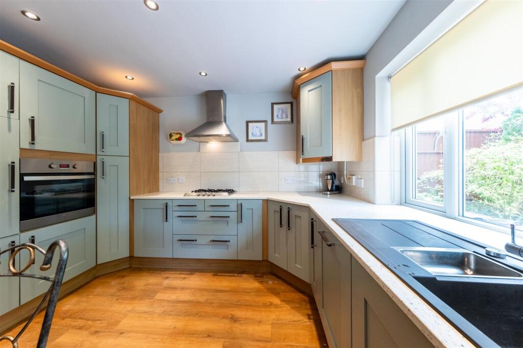 20 Blandford Dive-008.jpg