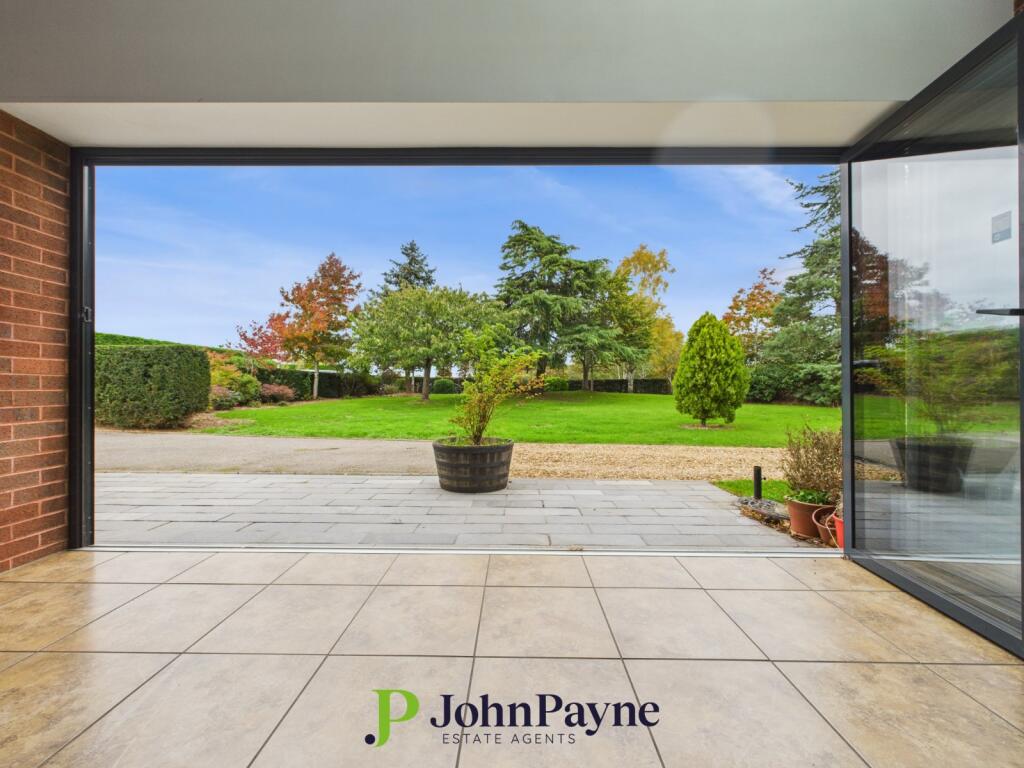 Garden Room