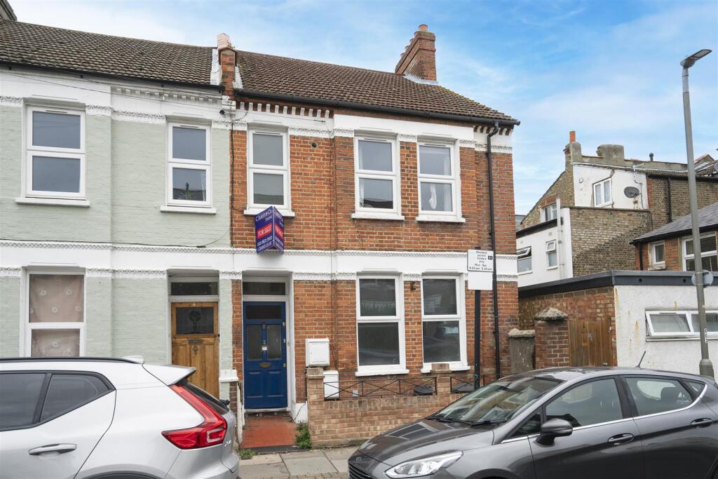 2a Gambole Road SW17 external 1.jpg