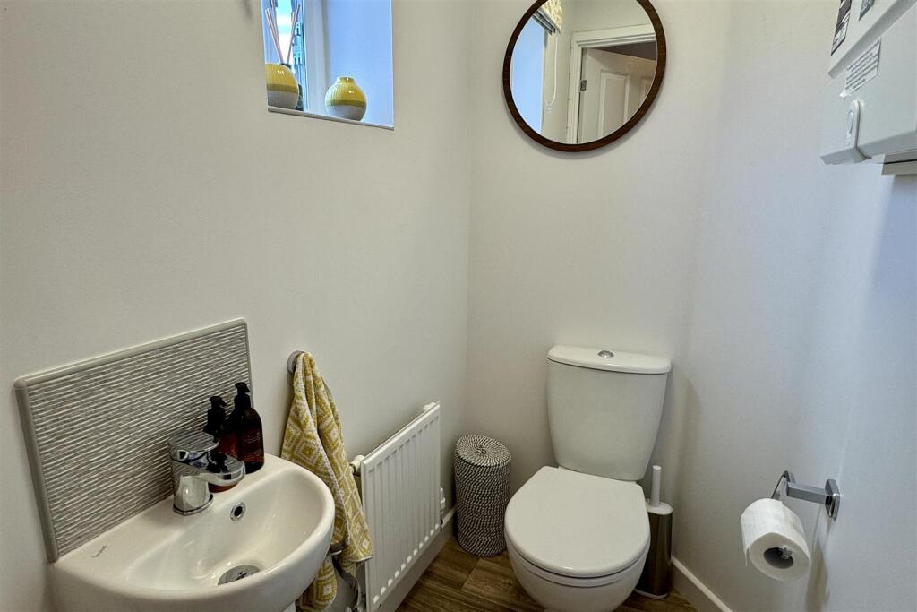 Ground Floor Cloaks/WC