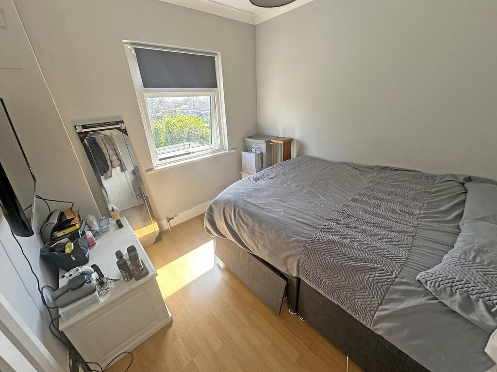 Third Bedroom (10...