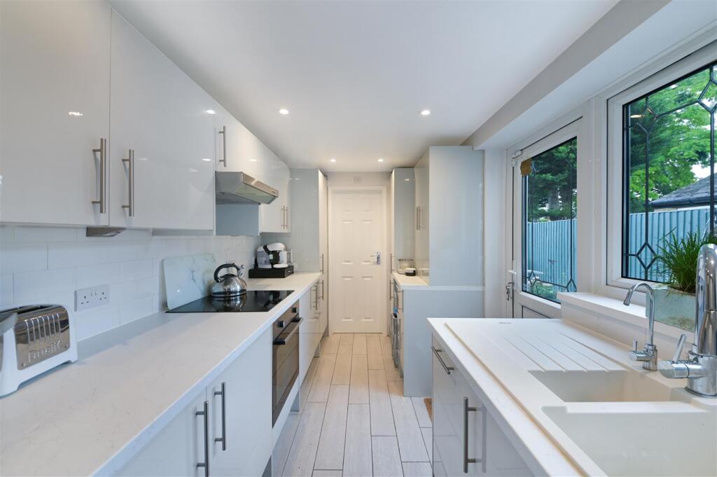 UPPER COURT ROAD,14 -24.jpg