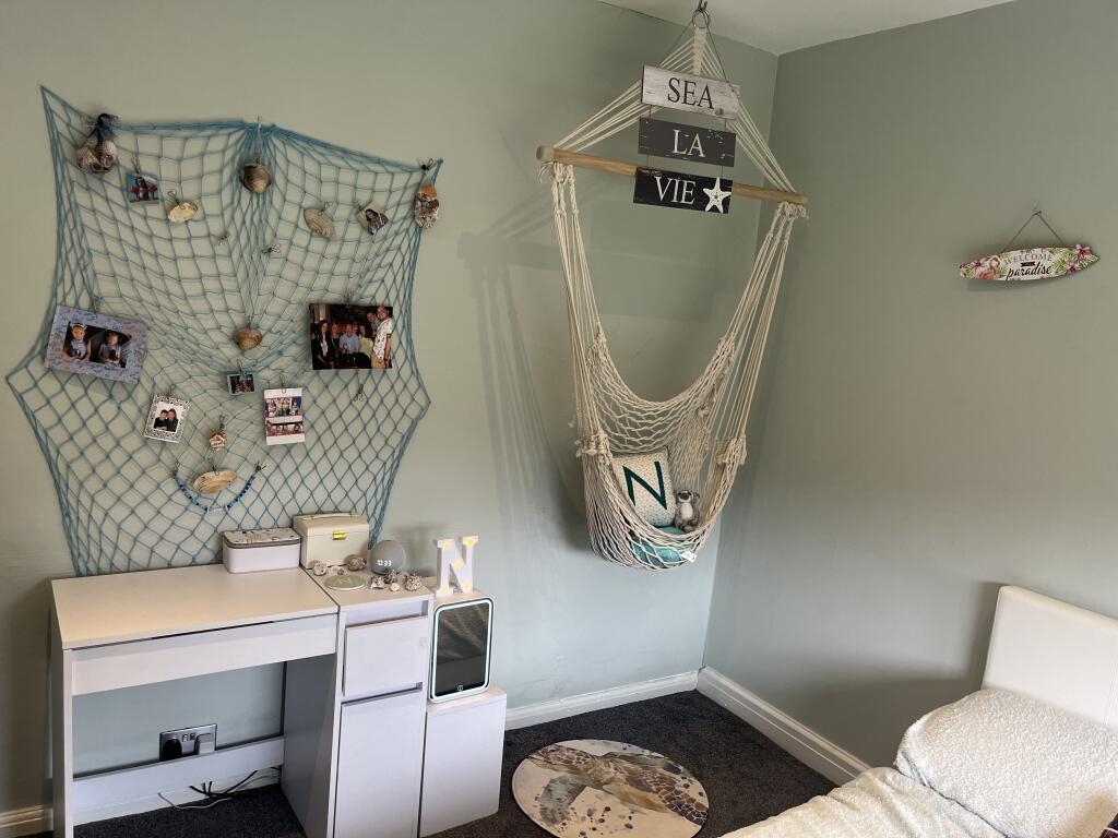 Bedroom one..JPG