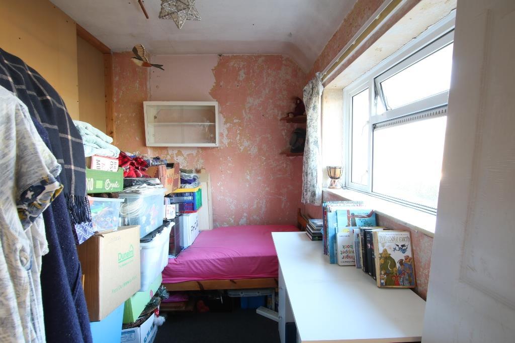 BED 3.JPG