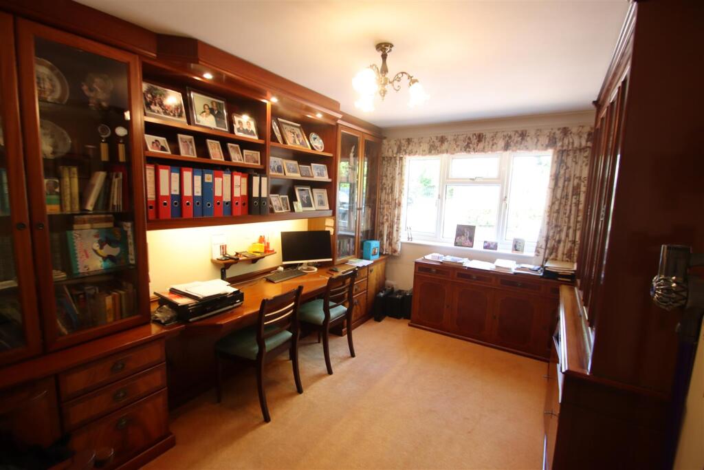 Third Bedroom / Study