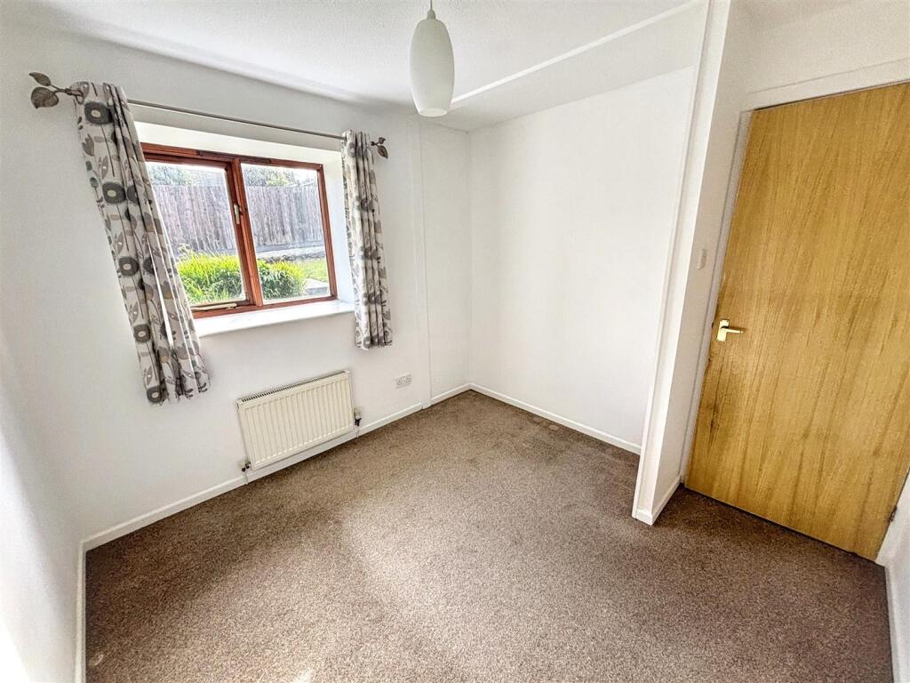 Bedroom 2.jpeg