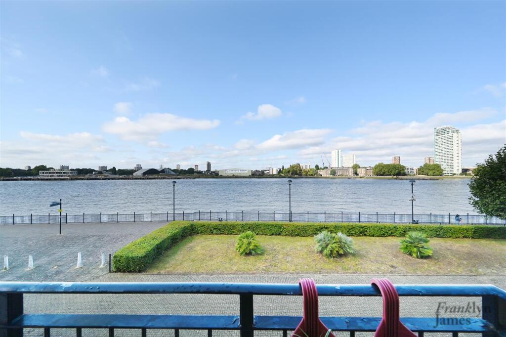 Ferguson-Close (8).JPG