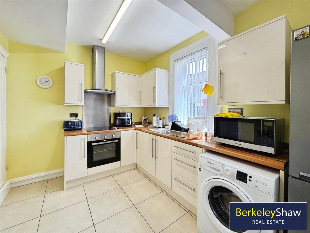 Glendower Road, Waterloo