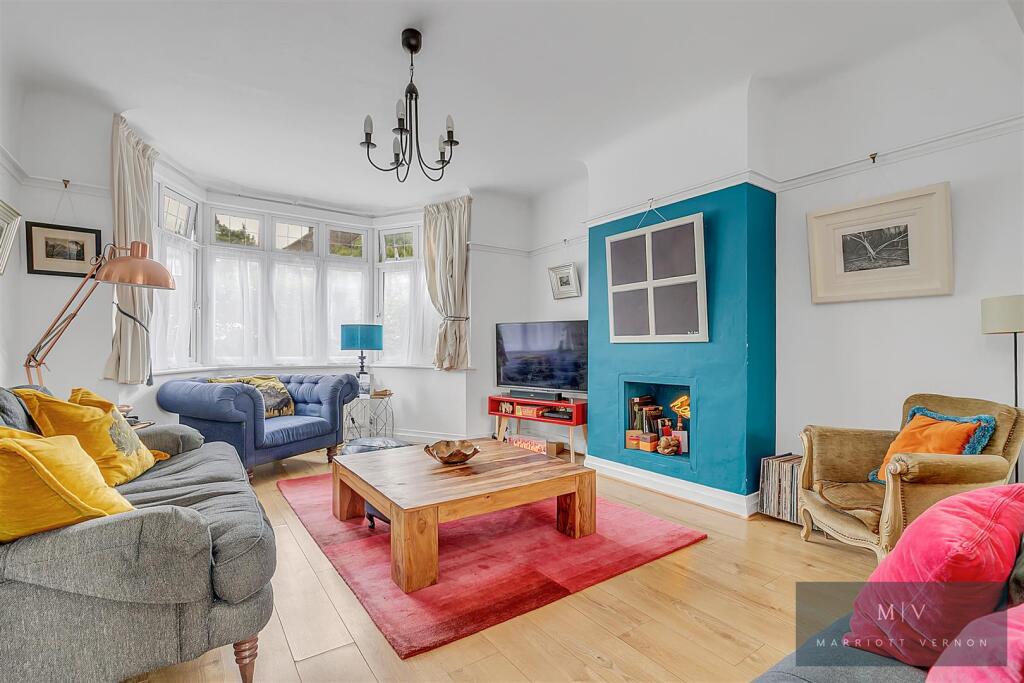 Crest Road 38 MV-1.jpg