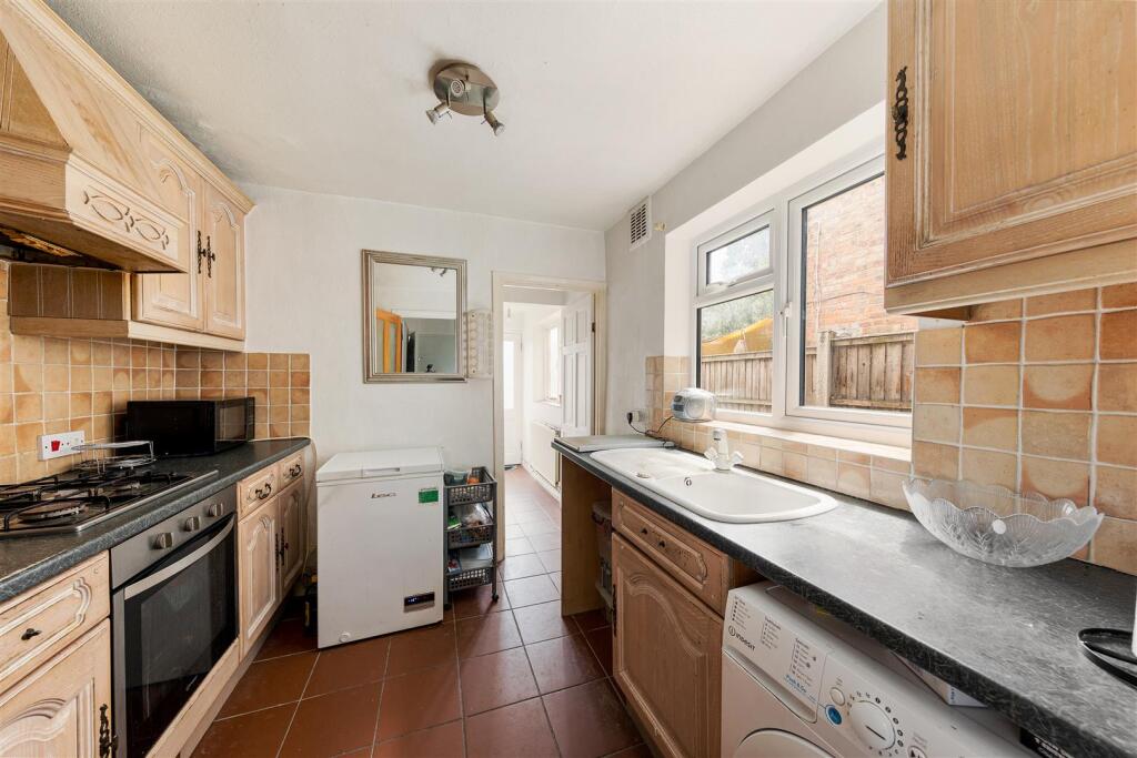 Winchester Road E4