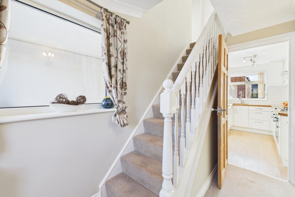 CAM03162G0-PR0369-STILL012