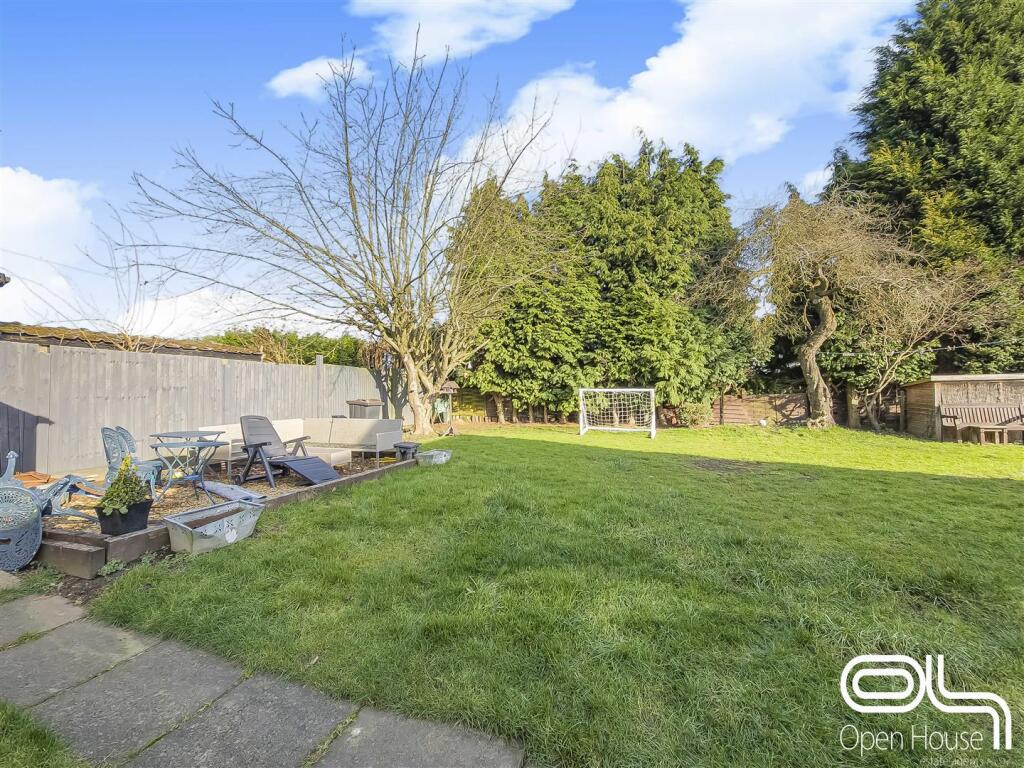 Measham Road (8).jpg