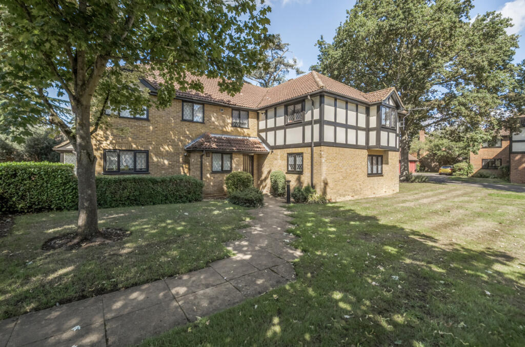 1348859-19-68badf...