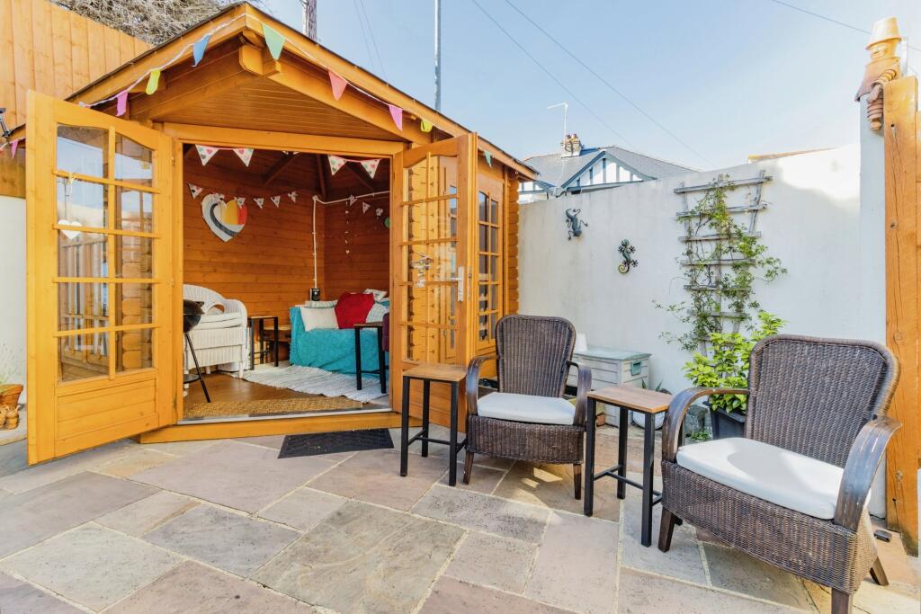 Summer House