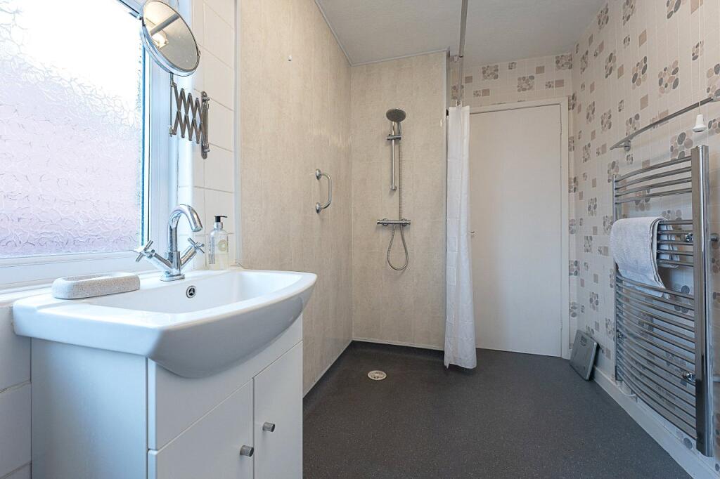 Hamilton Avenue, Cheam, Sutton, SM3