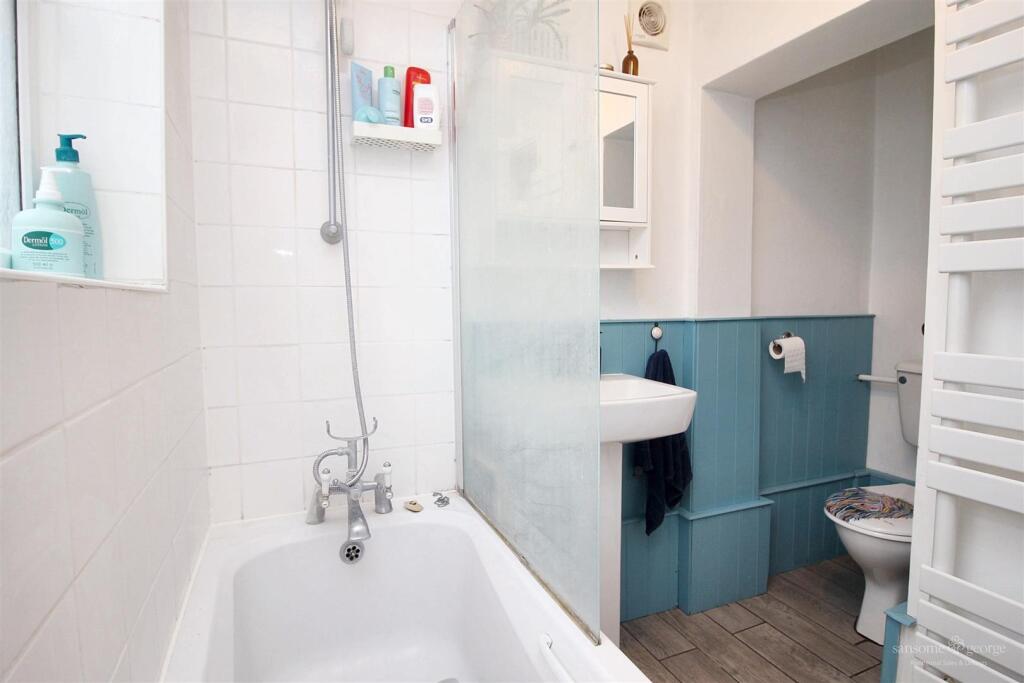 Ground Floor Bathroom