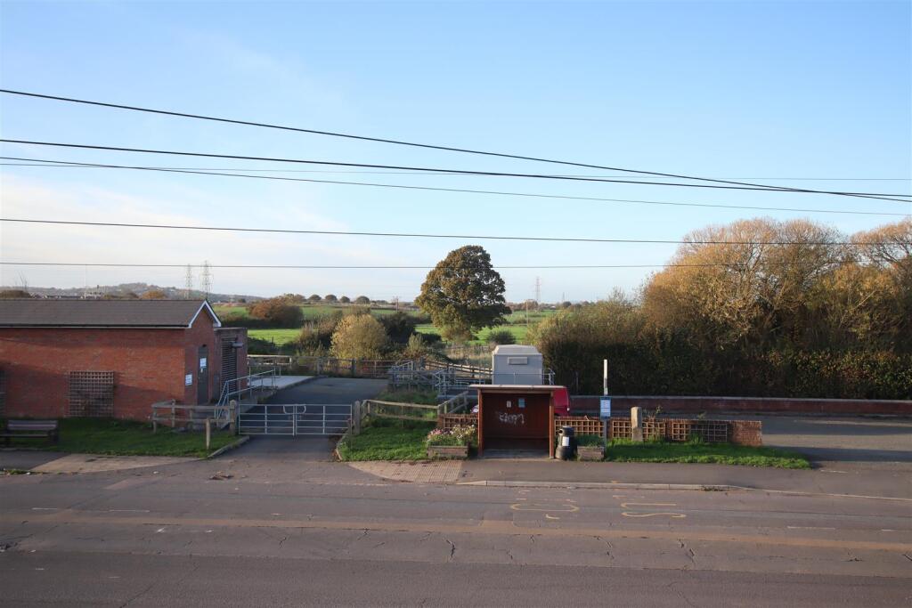 Outlook from Bedroom 1.JPG
