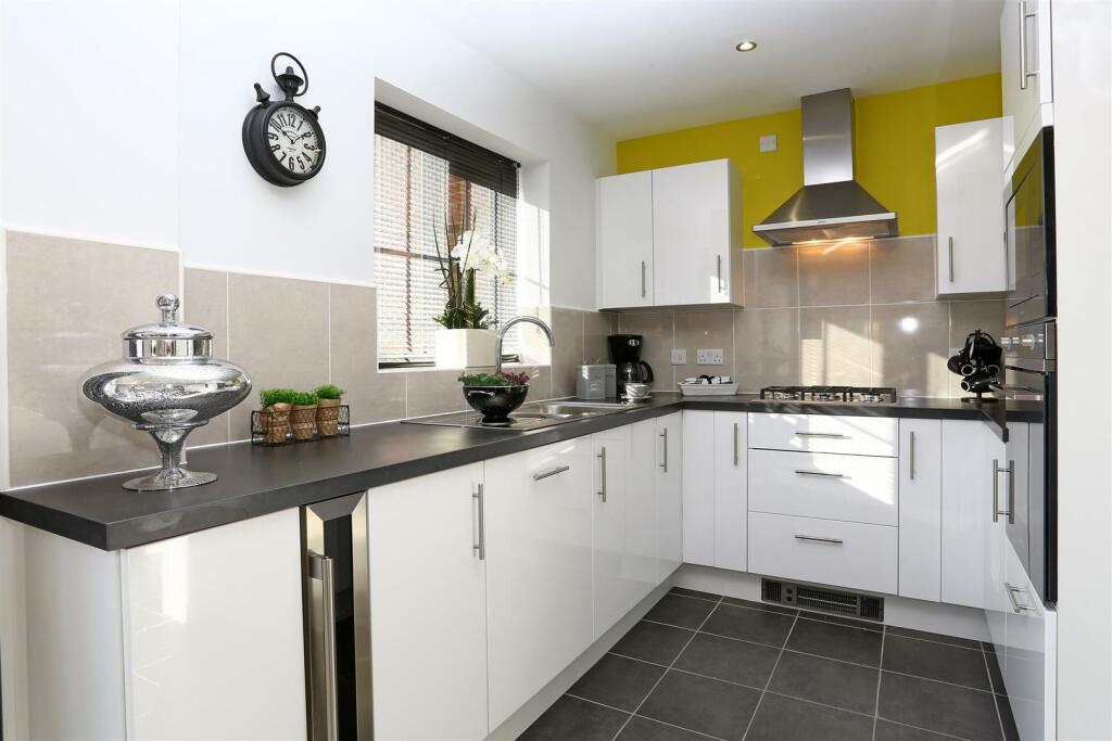 Kitchen/family/dining area