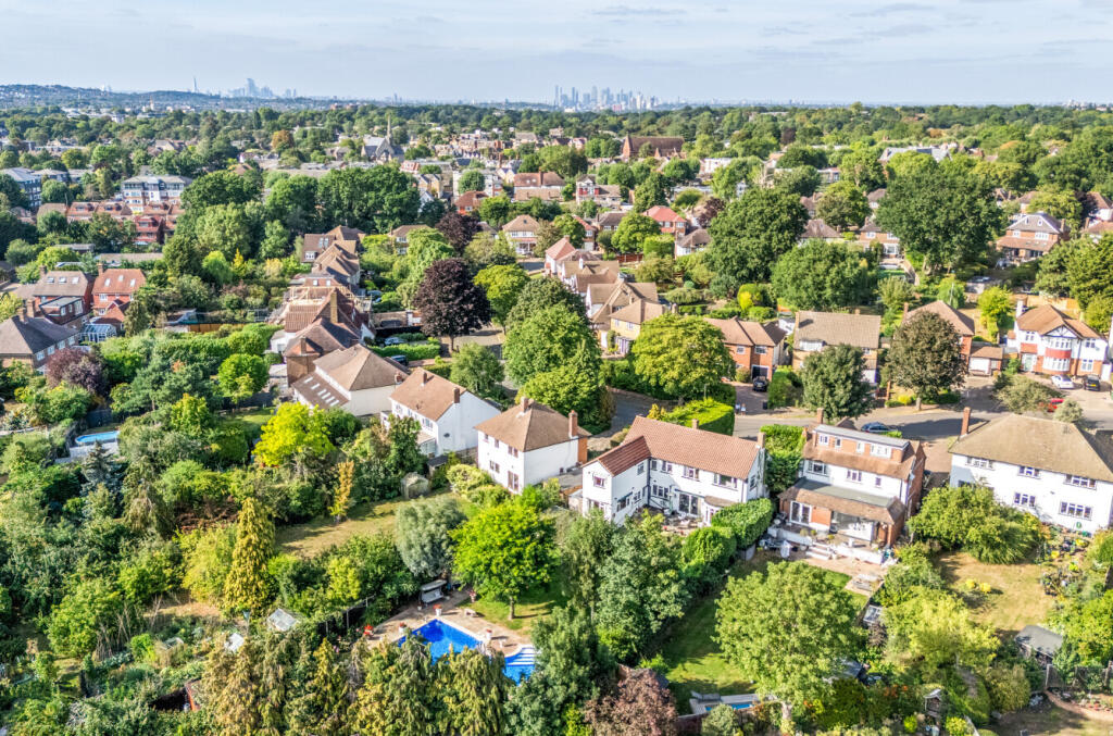 1342634-2-68a64ea...