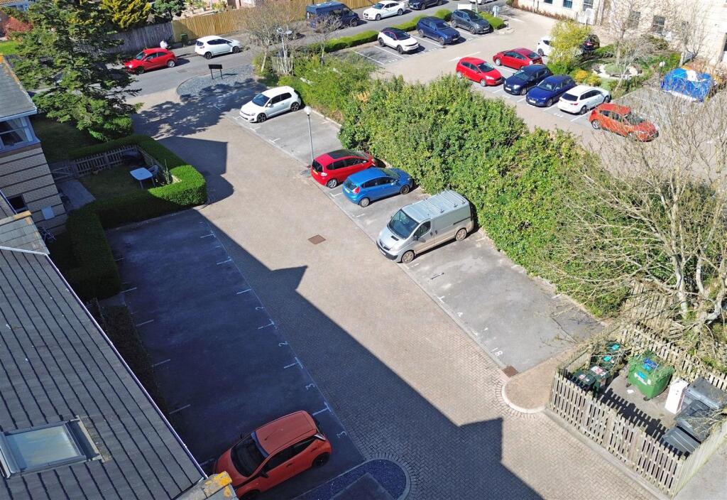 6 - Parking Spaces for Auction, Worle.JPG