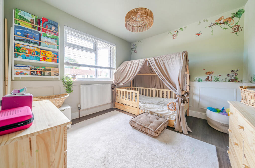 1326158-1-687920a...