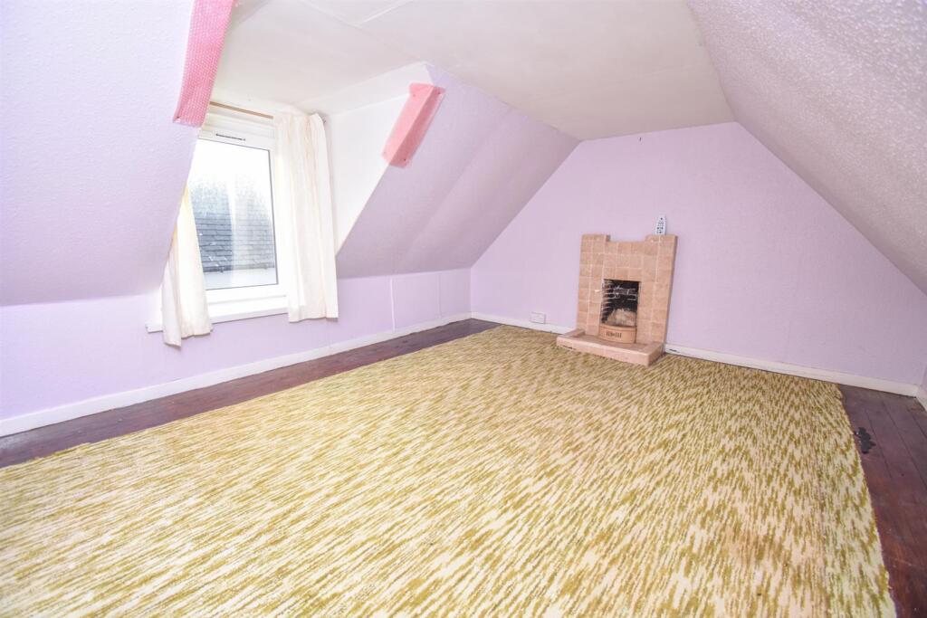 LOFT ROOM ONE-2.jpg