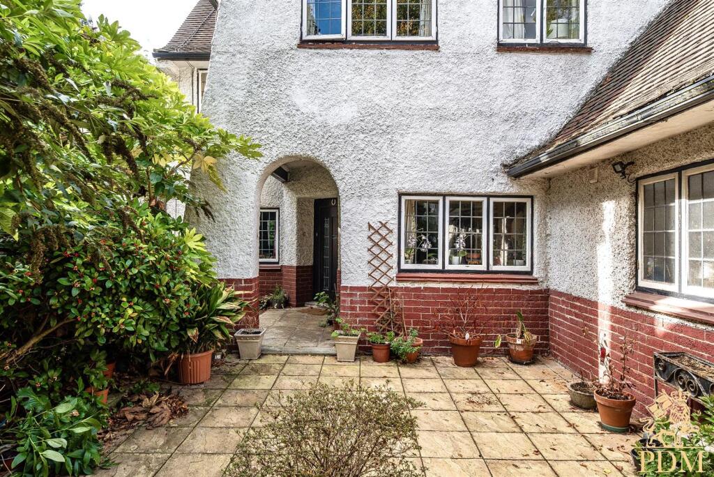 12a Thorncliffe Road (2 of 51).jpg