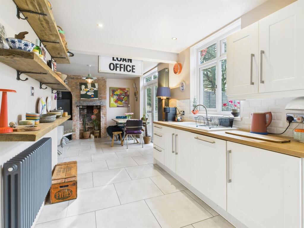 Dining Kitchen