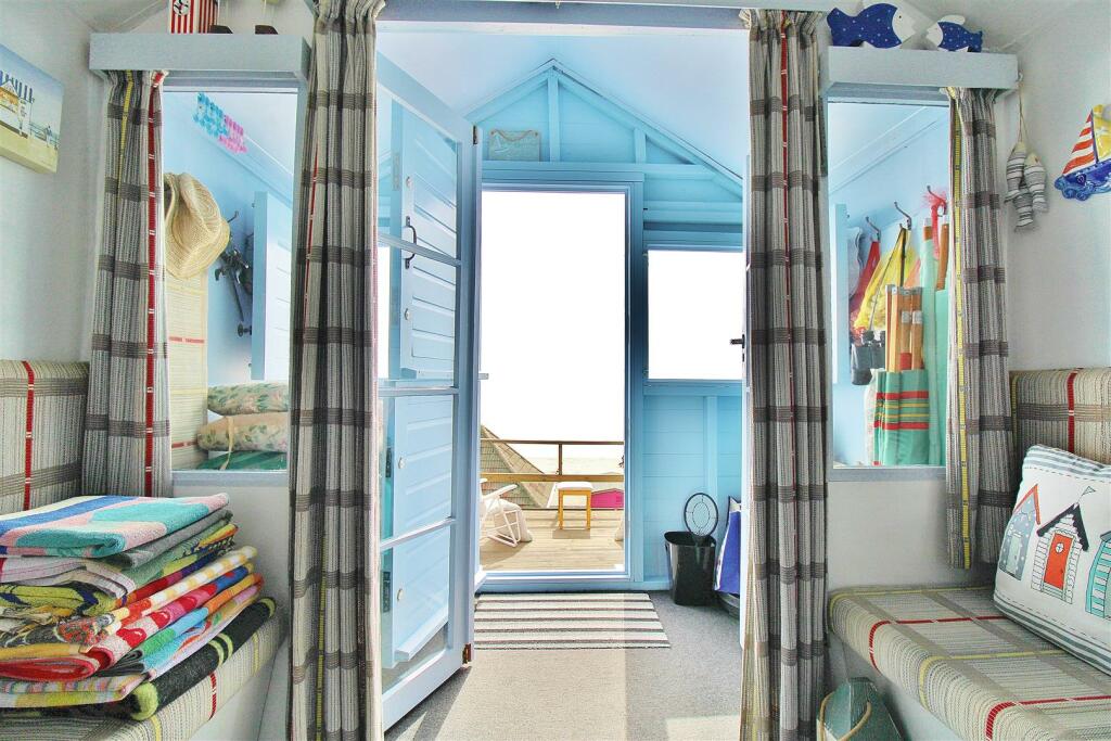 Beach Hut