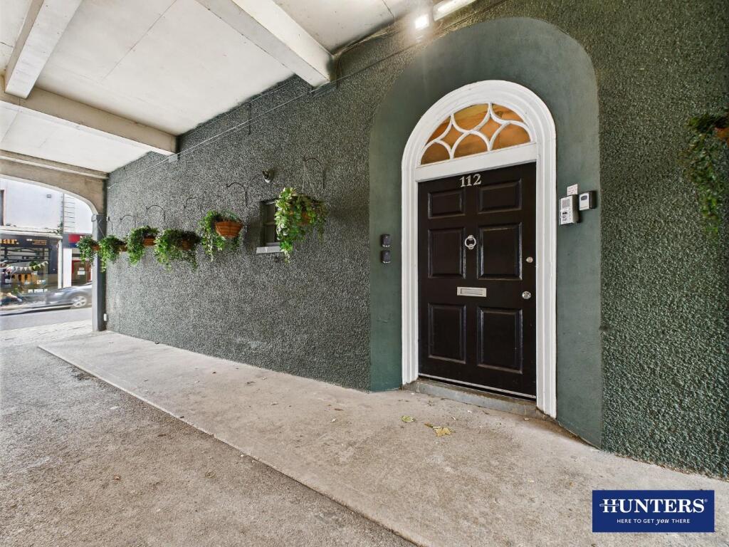 Secure Access to the Building