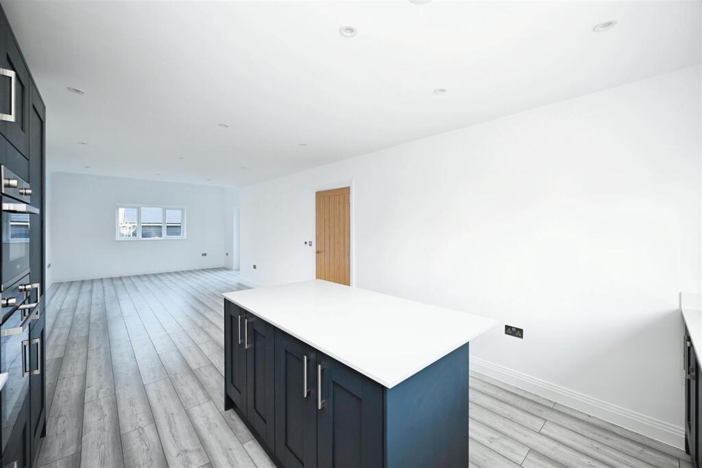 Kitchen/Diner/Family Room