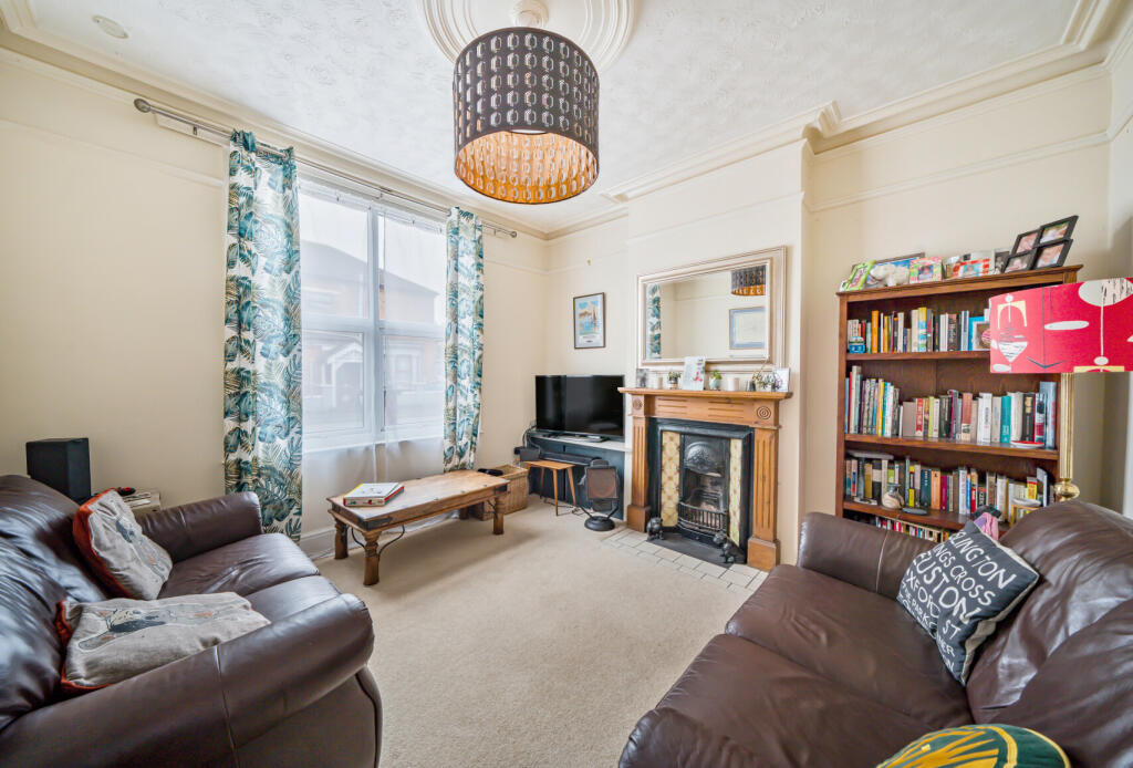 1341333-13-689c5e...