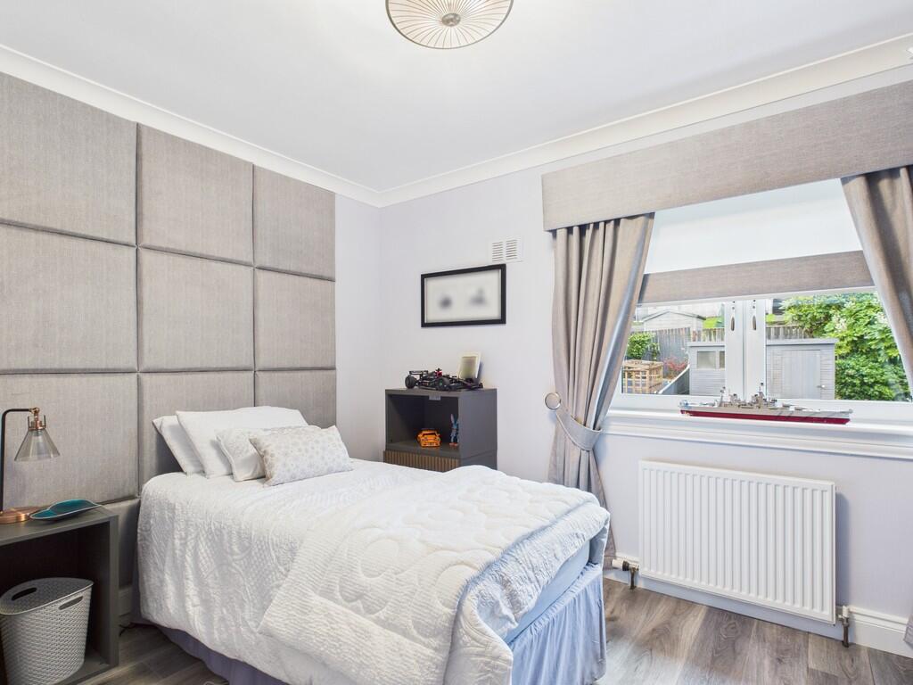 CAM05526G0-PR0067...