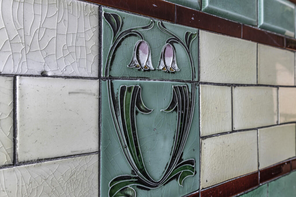 8-print-103 Broom...