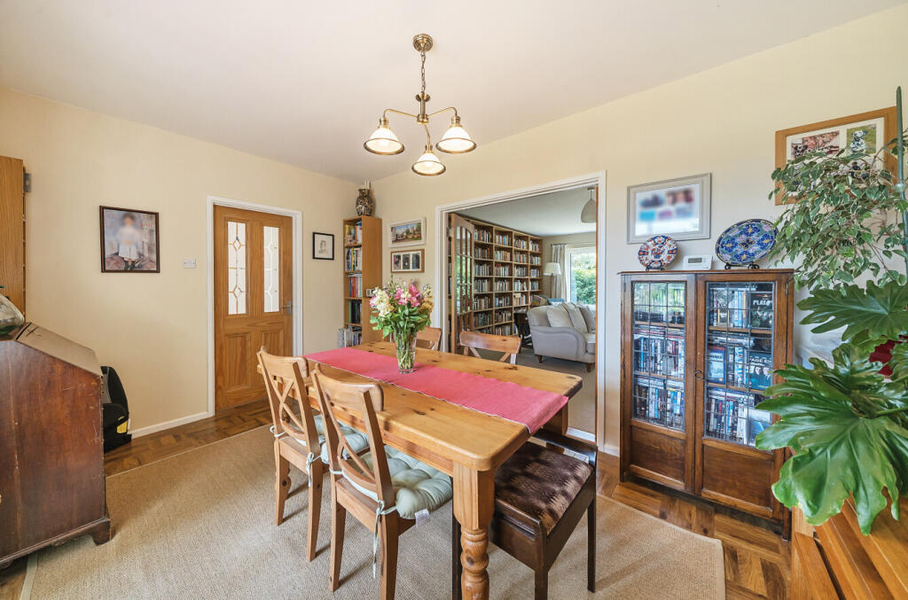 1310114-15-685996...