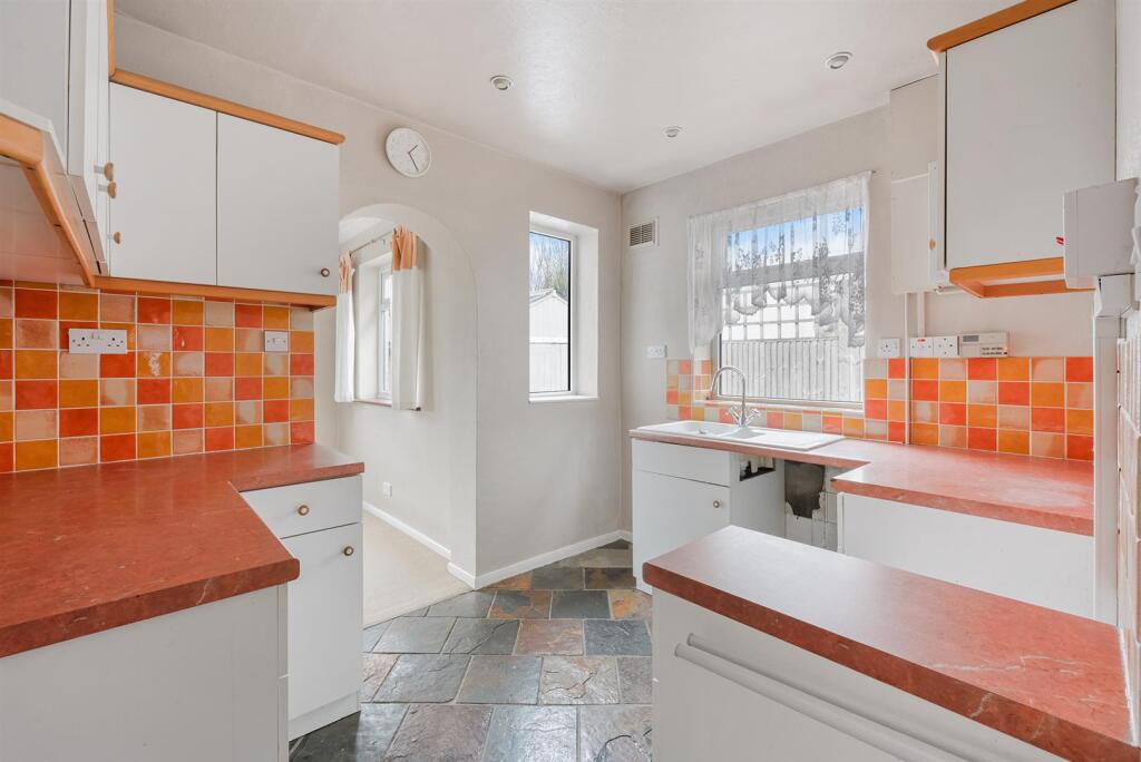 GROSVENOR ROAD (16).jpg