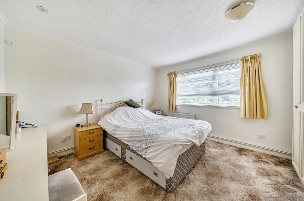 1330396-14-688396...