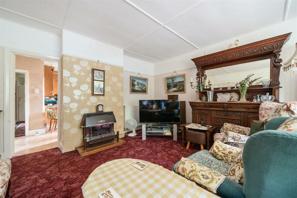 For Sale by Aspire Residential - The Glen