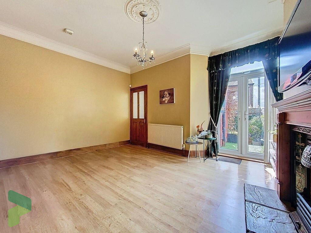 Living or Dining ...
