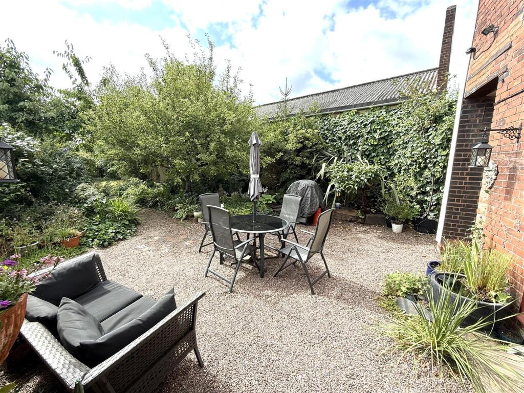 18 market street rear 7.jpeg