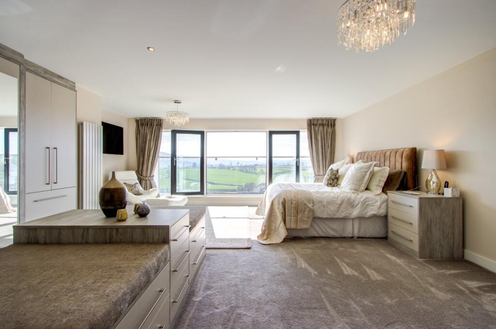 Principal Bedroom 2