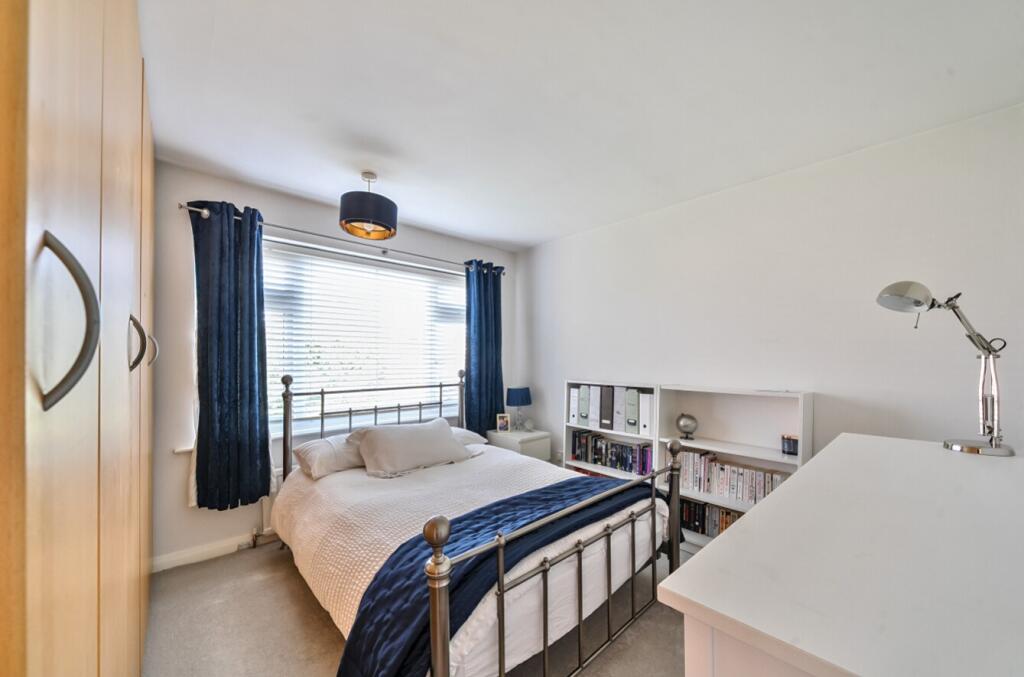 EweMove Harrogate Bedoom 2